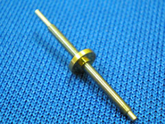 材質:ステンレスSUS303と真鍮